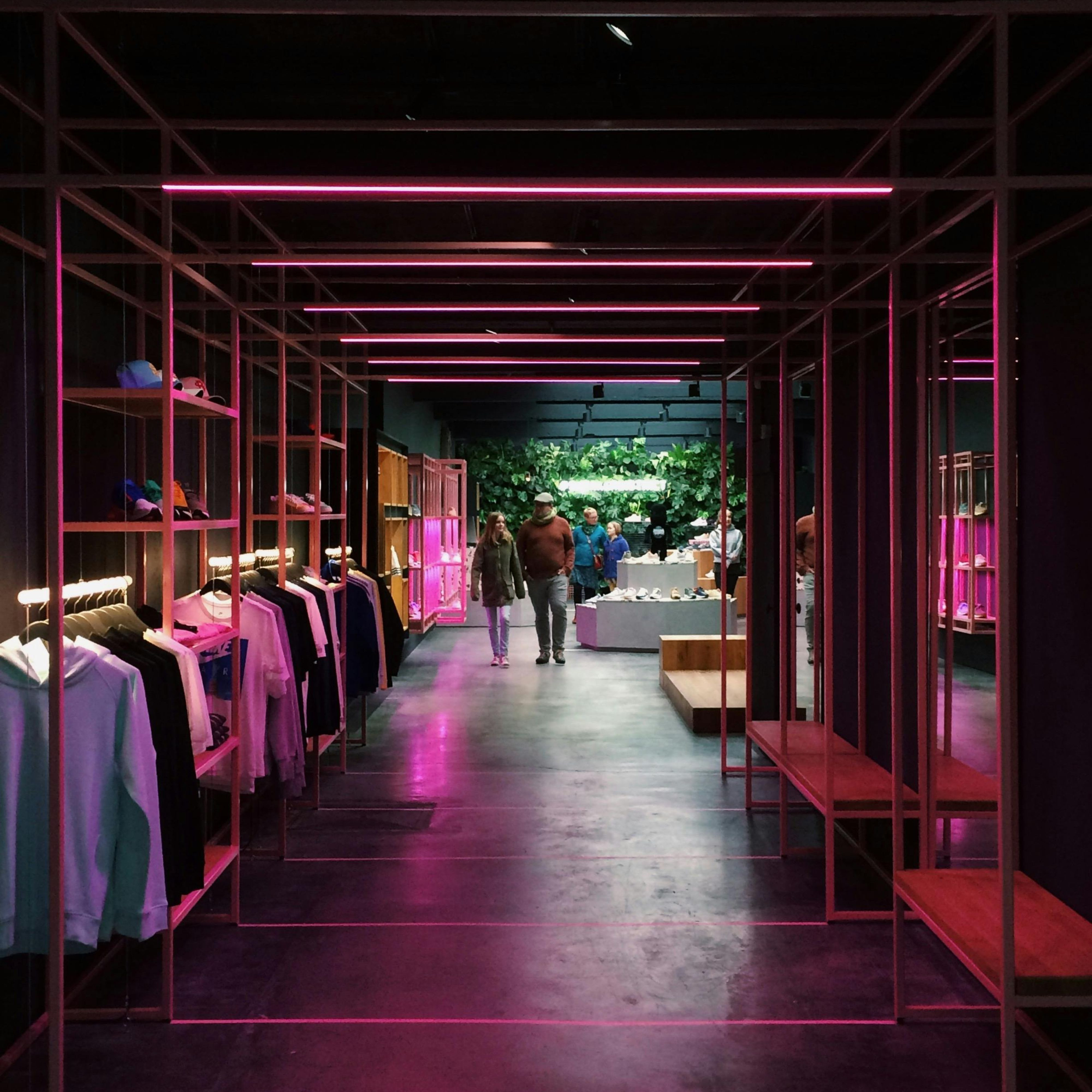 Découvrez comment un simple miroir peut transformer votre boutique